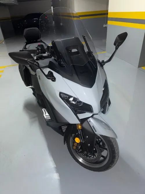 Yamaha Tmax 563 2025