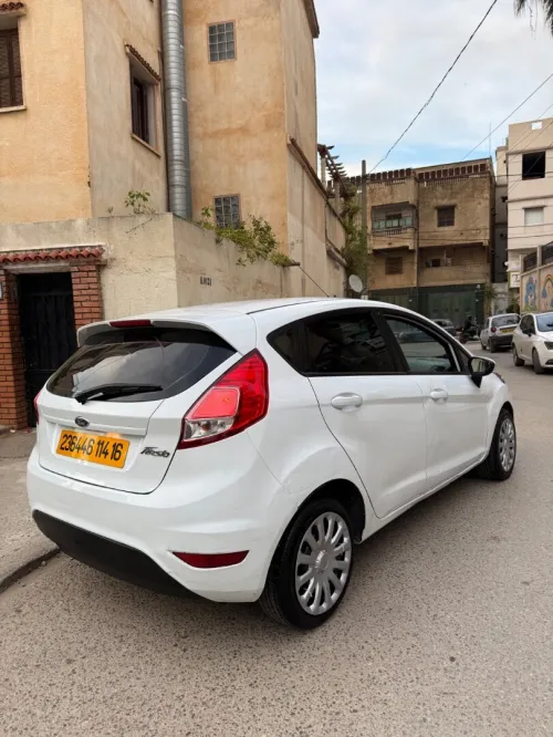 Ford Fiesta 2014 Trend Look