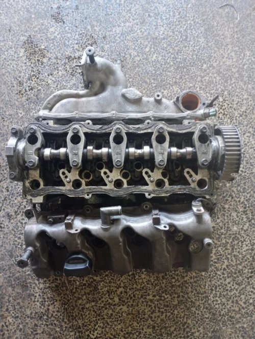 Culasse kia sportage 2008 . 2009
