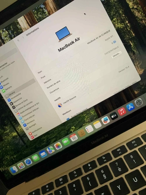 MacBook Air M1 2020 08RAM 256SSD