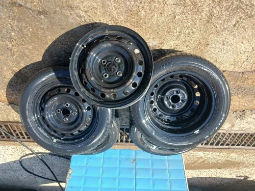 QuatreRoues complete 185-60 par 15