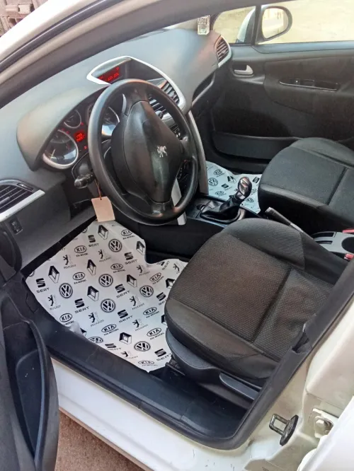 Peugeot 207 plus 2013 207 plus