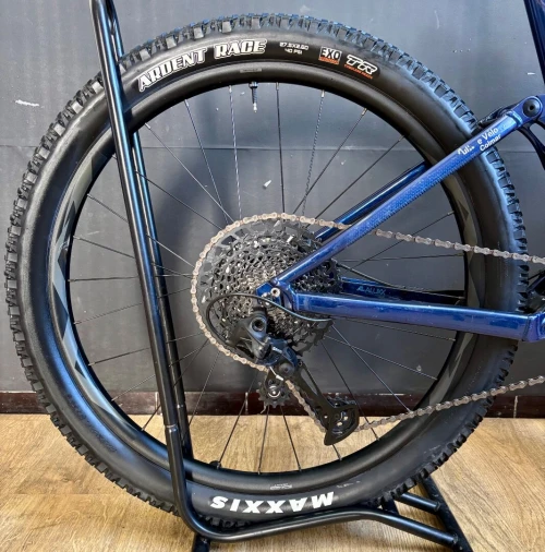 Giant liv Embolden 1 aluminium 27.5