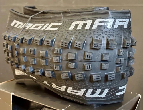 Pneus VTT Schwalbe Magic Mary 27.5/2.40