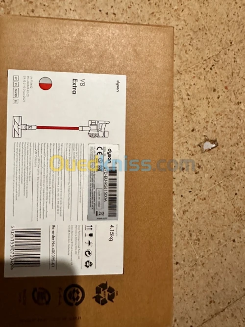Aspirateur dyson V8