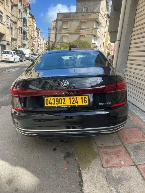 Volkswagen Passat 2024 Pro
