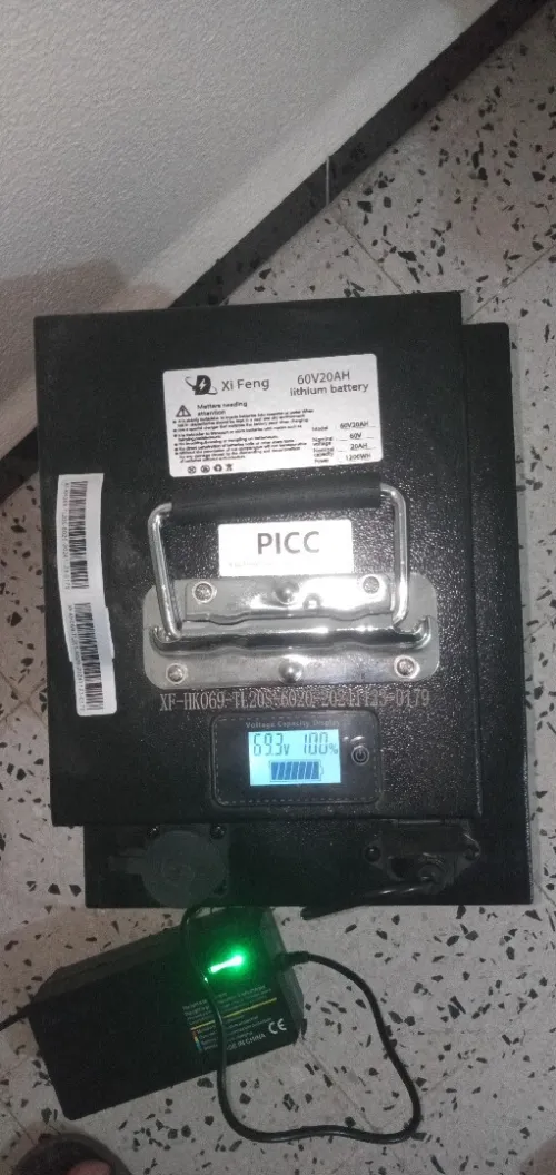 NIU TMAX ELECTRIC دراجة كهربائية 2024
