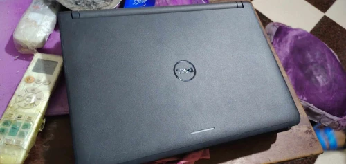 Dell i5 4th/ 5th la ram 8G 128ssd