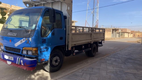 Isuzu Isuzu 