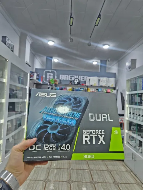 ASUS DUAL GeForce RTX 3060 12 Go (مجربة فقط)