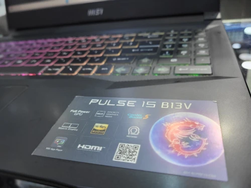 MSI PULSE I7 13700H 16 GO DDR5 1000 GO  RTX 4060 8GO ECRAN 2K 165HZ
