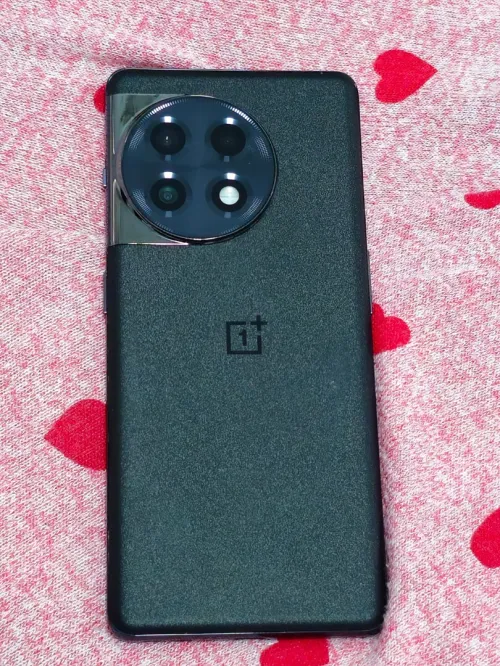 One plus 11R 16/256gb