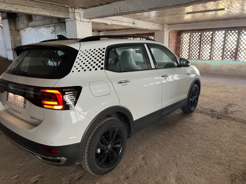 Volkswagen T-Cross 2025 R-Line Edition (BEATS)