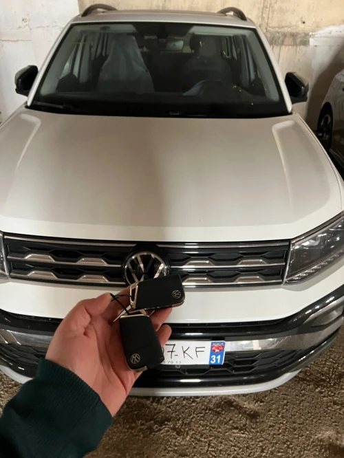 Volkswagen T-Cross 2025 R-Line Edition (BEATS)