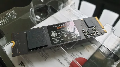 Western Digital Black SSD M2 Nvme Gen 4 2To neuf