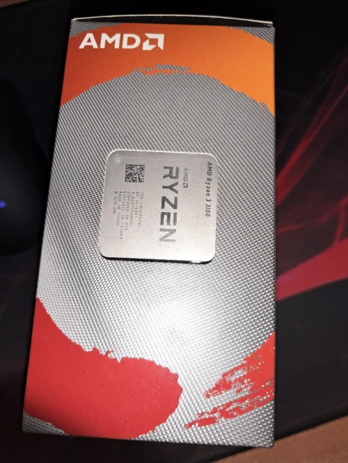 AMD RYZEN 3 3100