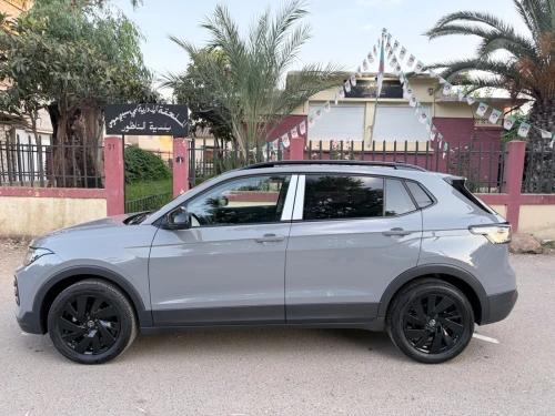 Volkswagen Tharu  2025 XR