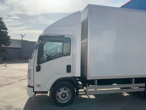 Isuzu Isuzu 2025