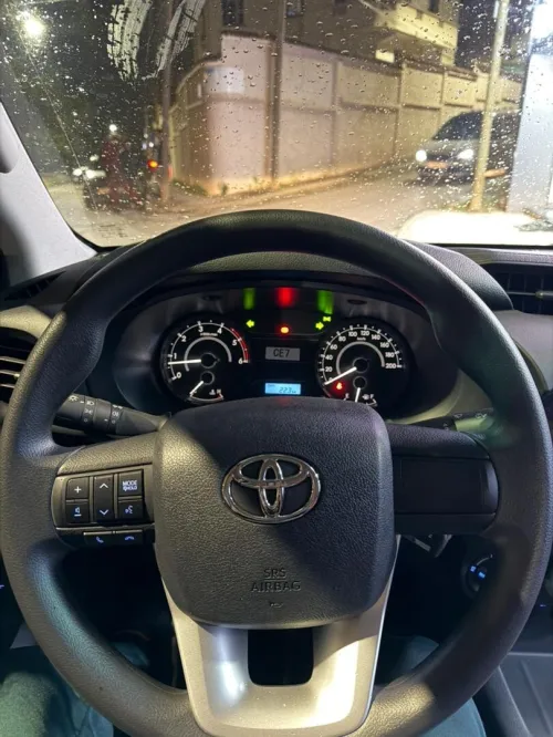 Toyota HILUX 2025 