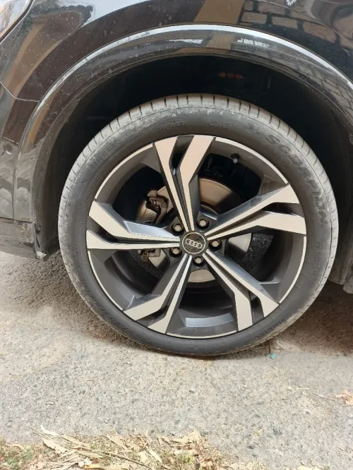 Audi Q3 2024 Sline
