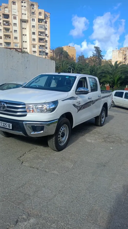 Toyota Hilux 2025 