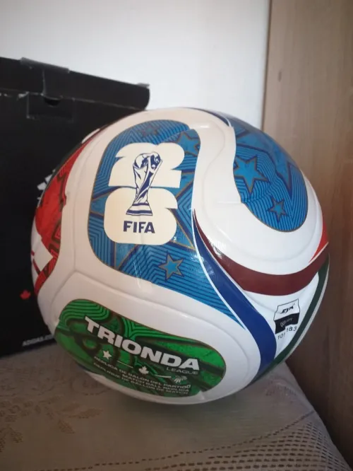 Ballon Adidas Trionda League Replica FIFA World Cup 2026 Original - Neuf - Taille 5"