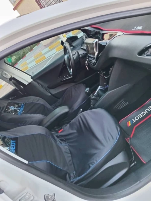 Peugeot 208 2019 Access Facelift