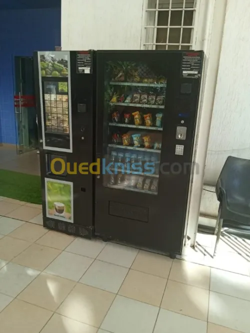 موزعات آلية للمشروبات الساخنة و الباردة مستعملة  Lots de Distributeurs automatique de boisson