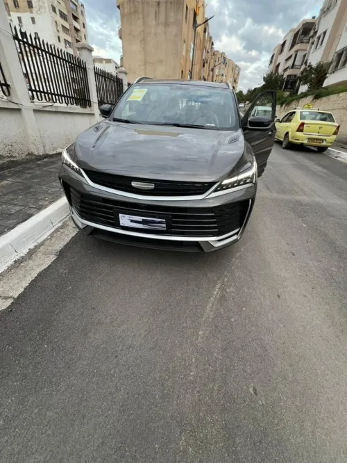 Geely Coolray 2025 Tout option