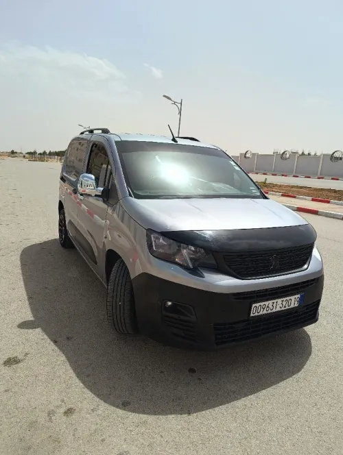 Brilliance FSV 2020 