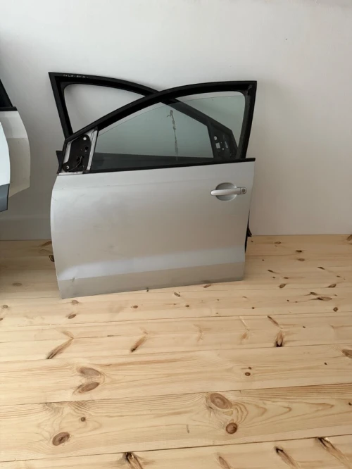 Porte avant gauche Polo 2009-2016