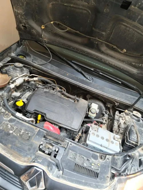 Renault Symbol 2013 Romany