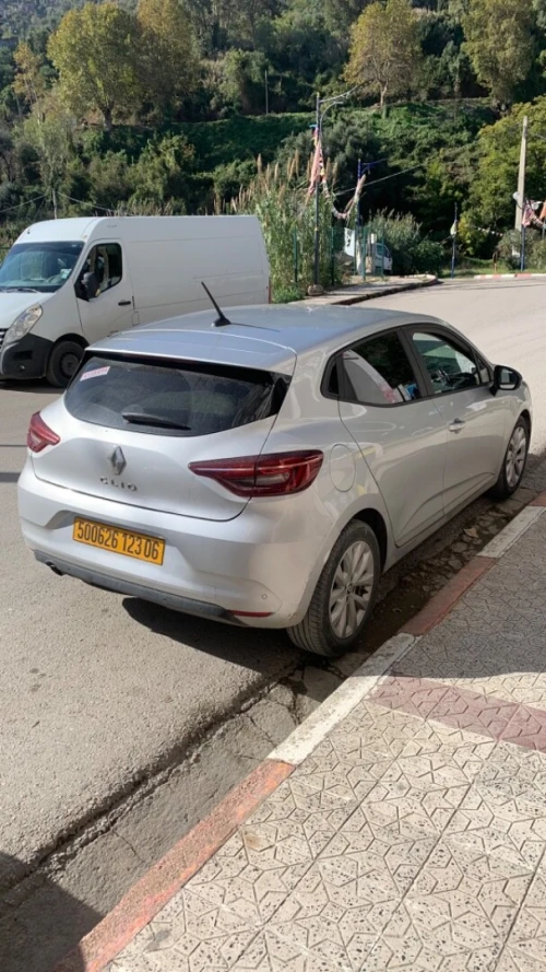 Renault Clio 5  2023 Evolution