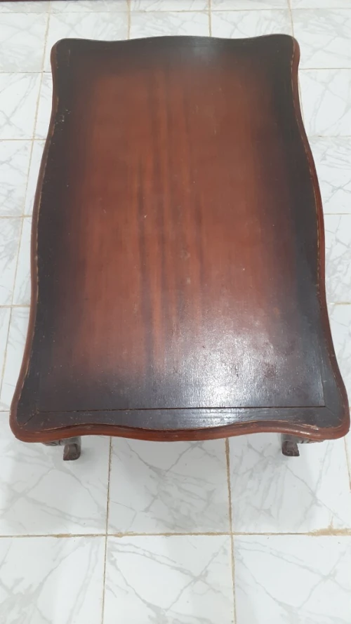 TABLE BASSE