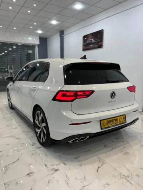 Volkswagen Golf 8 2021 R-Line