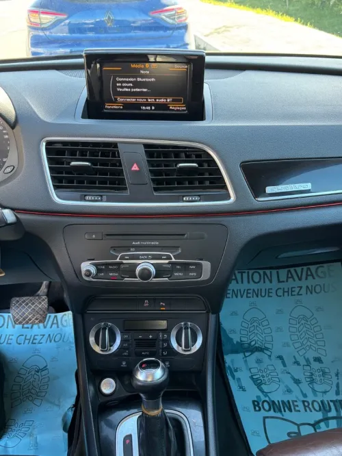 Audi Q3 2023 S line