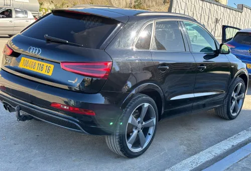 Audi Q3 2023 S line