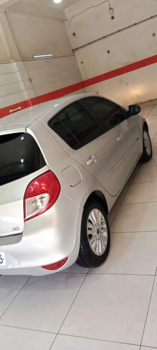 Renault Clio 3 2012 Night and Day