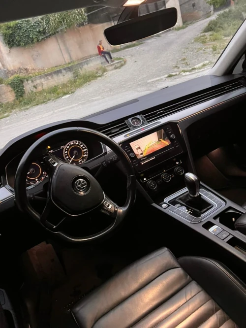 Volkswagen Passat 2019 Carat