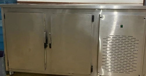 Comptoir cafétéria+frigo