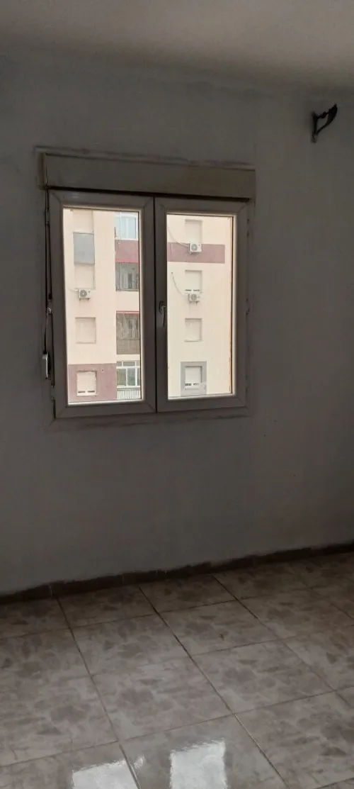 Location Appartement F4 Alger Bordj el bahri