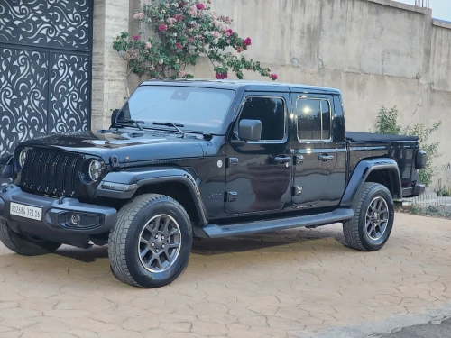 Jeep Gladiator 2021 Overland