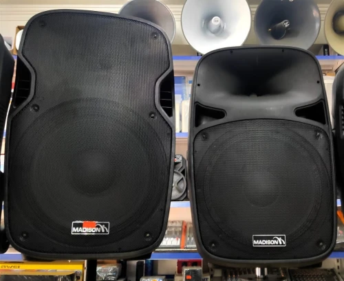 Les baffle amplifier 