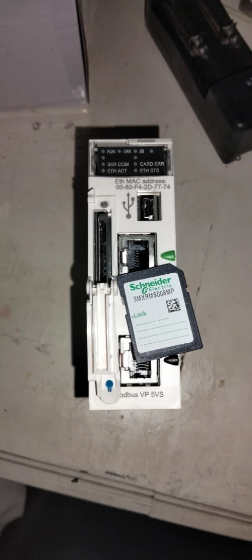 module processeur Modicon M340 de Schneider Electric, spécifiquement le modèle BMXP342
