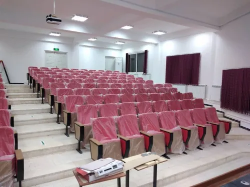 fauteuil de conférence.