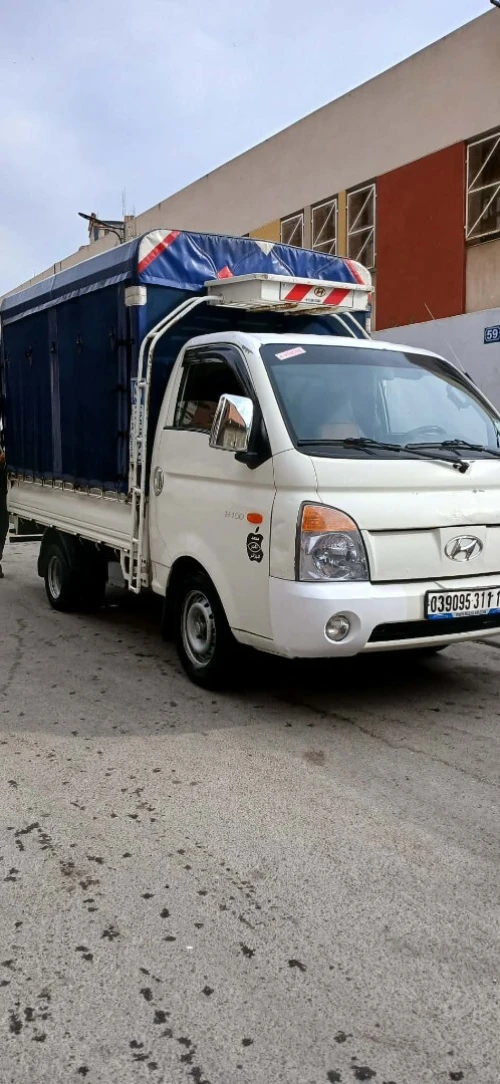 Hyundai H100 2011