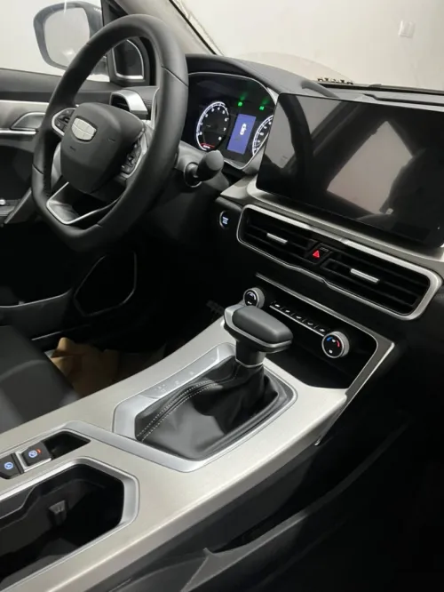 Geely Coolray 2025 Auto sans toit