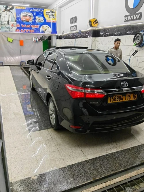 Toyota Corolla 2015 high grade