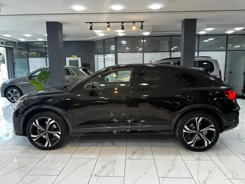 Audi Q3 2024 