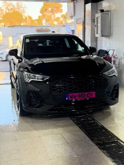 Audi Q3 2023 Sline